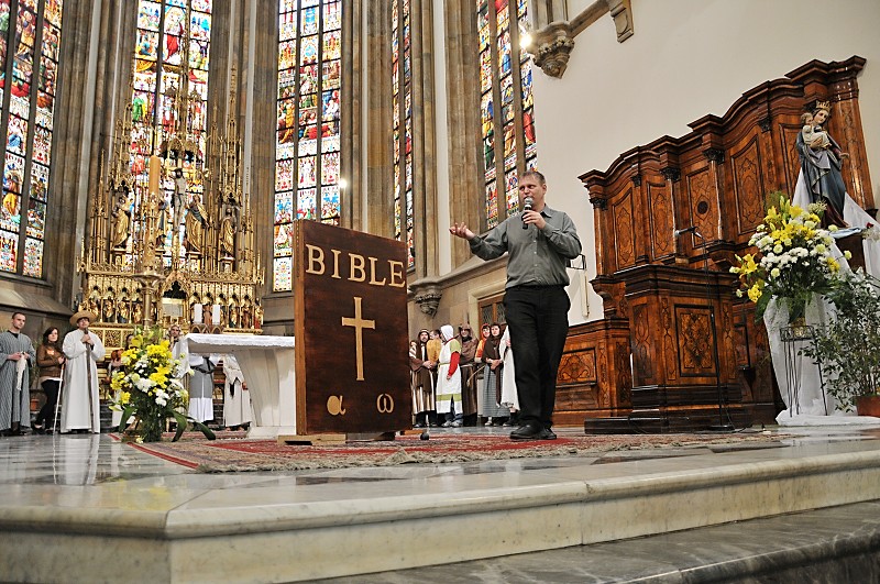 Jeden den na Petrově 2012